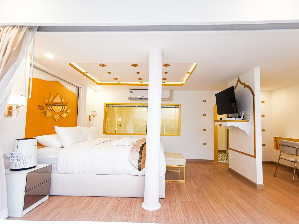One Dhatu Ayutthaya Premium Homestay Екстериор снимка